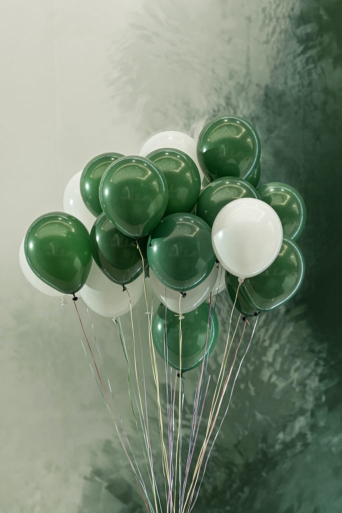 Balloon that absorb carbon di oxide